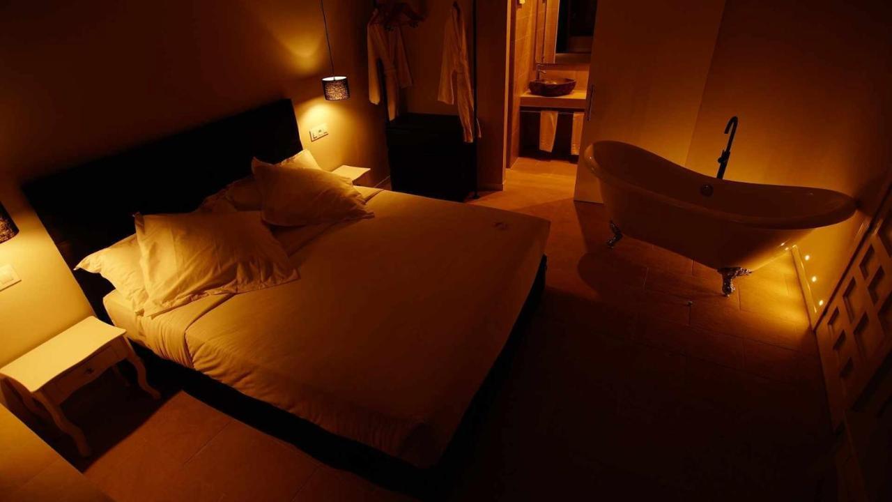 El Silencio Boutique Room Сеговія Екстер'єр фото