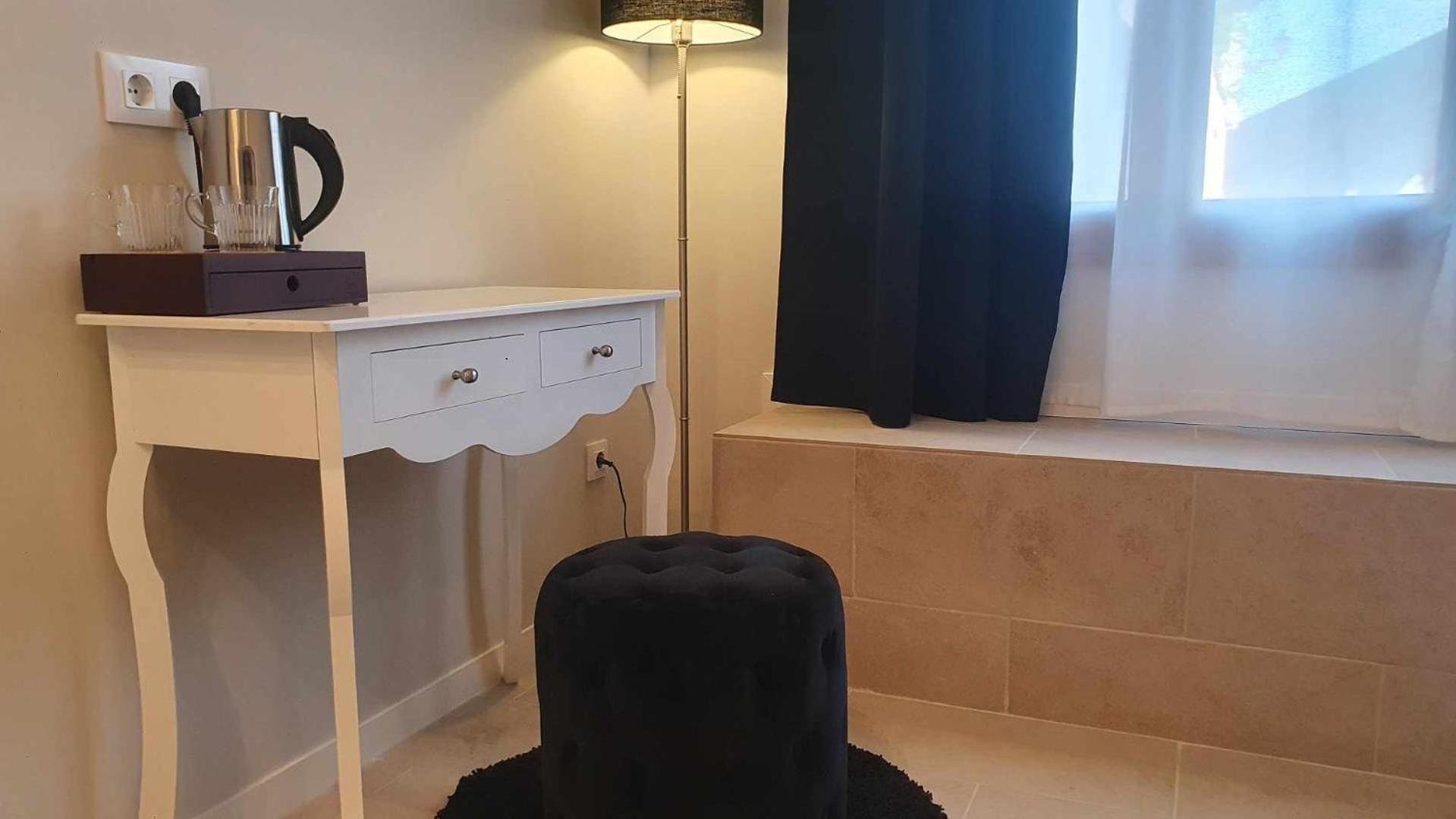 El Silencio Boutique Room Сеговія Екстер'єр фото
